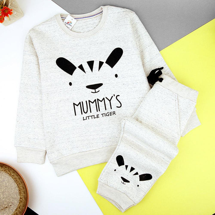 Kids Cute Face & Slogan Graphic Fleece Sweat Suite(MM-11264) - Brands River